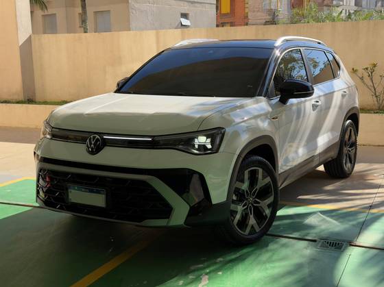 VOLKSWAGEN TAOS 1.4 250 TSI TOTAL FLEX HIGHLINE AUTOMÁTICO VOLKSWAGEN TAOS 1.4 250 TSI TOTAL FLEX HIGHLINE AUTOMÁTICO